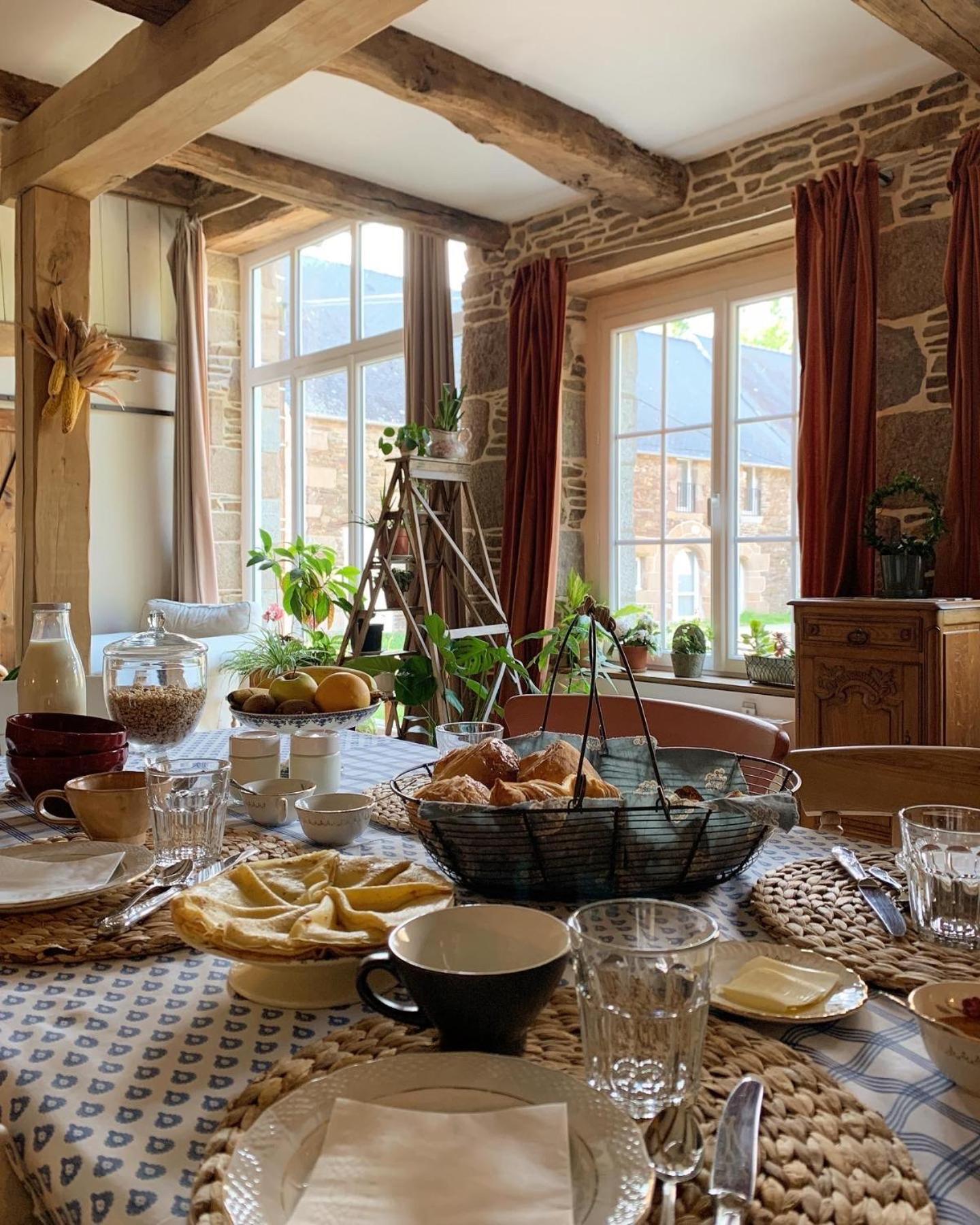 Agritourisme Abae Bed & Breakfast Sougeal Exterior photo